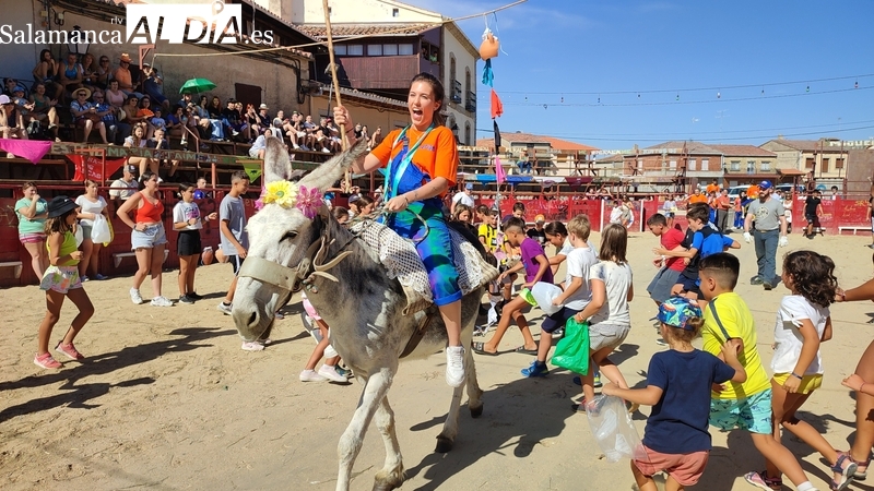 Los Quintos dan paso en Vilvestre a los platos fuertes de las Fiestas del Toro