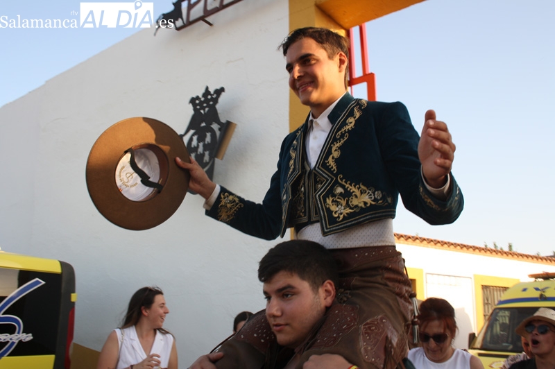 Animada y dispar novillada mixta que abre con éxito la Feria taurina de las fiestas en Peñaranda