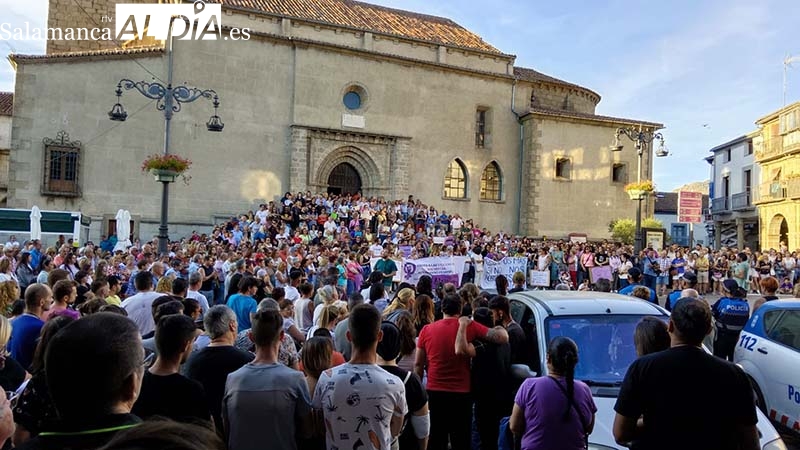 Bejar grita ¡basta ya! tras el asesinato machista de una mujer en la ciudad