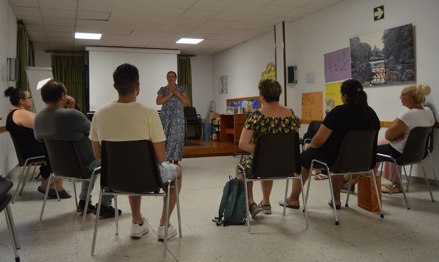 Una docena de personas inicia el nuevo itinerario de inserción sociolaboral de Cáritas