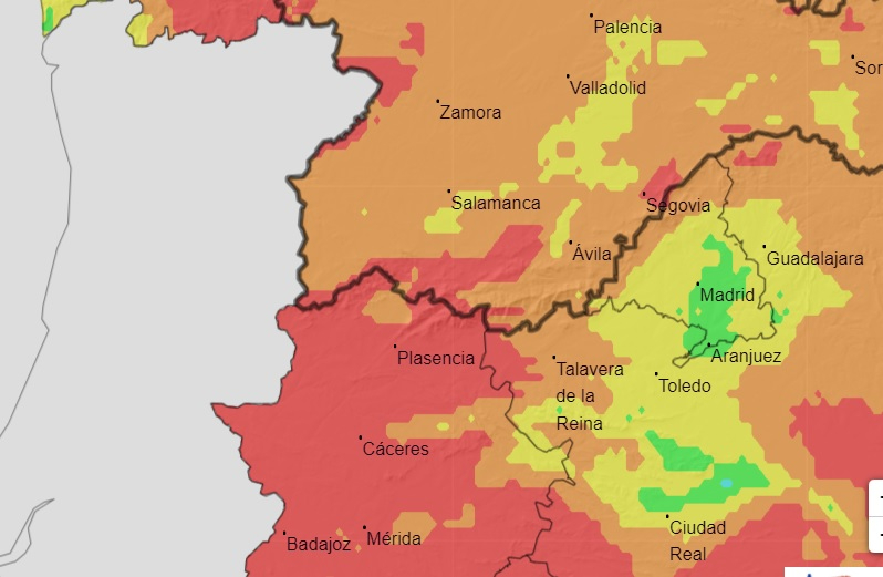 Medios de la comarca extinguen un incendio en Abusejo y contribuyen en otro en Gata