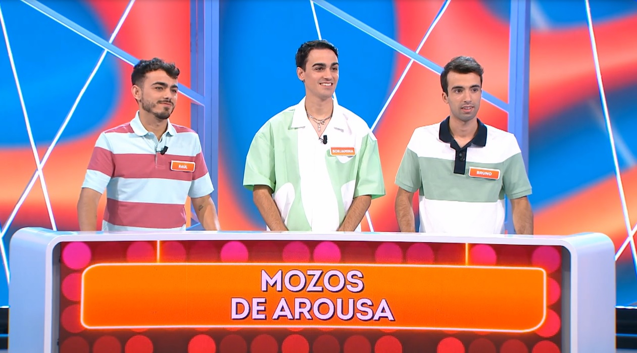 Los ‘Mozos de Arousa’ mandan saludos a una joven mirobrigense desde ‘Reacción en Cadena’