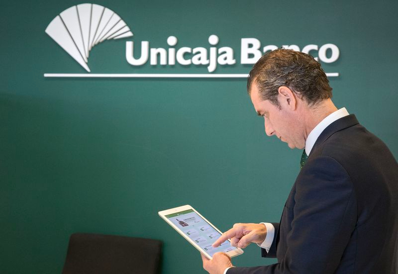 Nuevo servicio digital y gratuito de Unicaja Banco para facilitar el traslado de cuentas a la entidad 