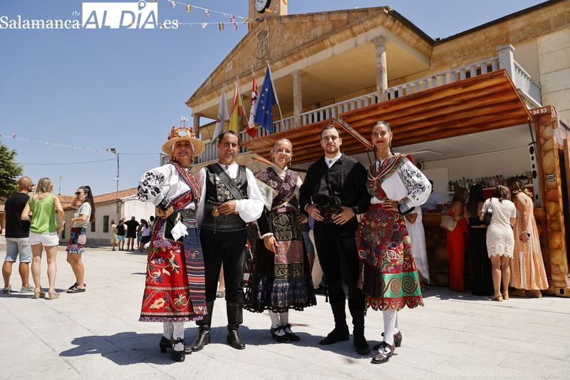 Bailes charros para celebrar la fiesta de San Roque en Valdelosa