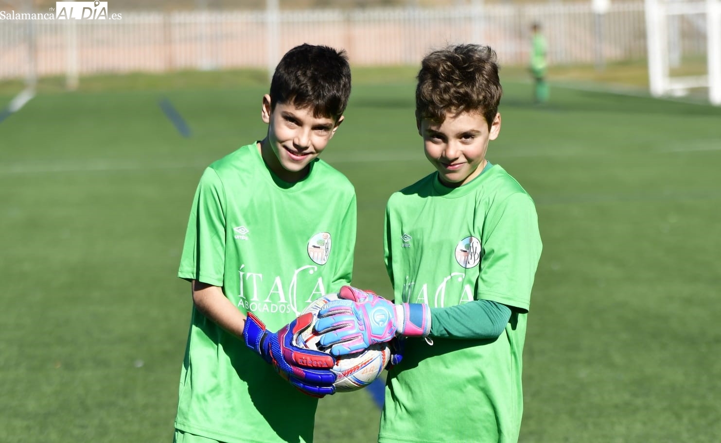 El Salamanca UDS regalará guantes a los porteros de la cantera tras un acuerdo con la marca HO Soccer
