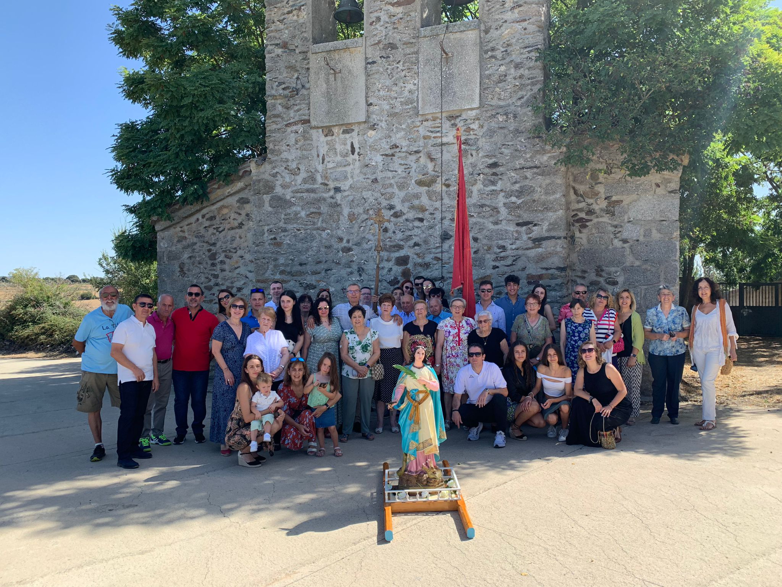 Los vecinos de Alberguería del Campo celebran a lo grande sus fiestas