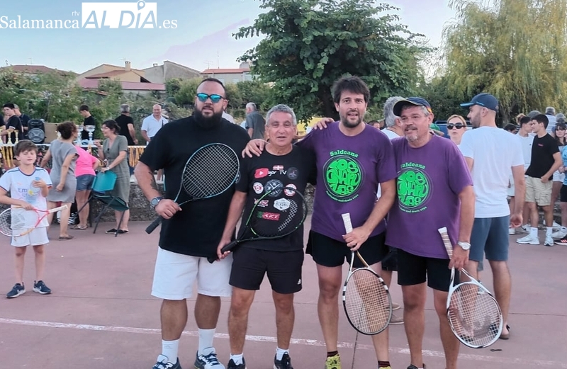 Buena participación en el III Torneo de Frontenis de Saldeana