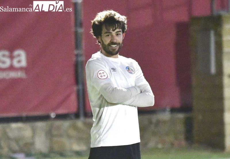 Javi Navas se consolida como 9 en Santa Marta y manda al Salamanca UDS a la final de la fase regional de la Copa RFEF (0-1)