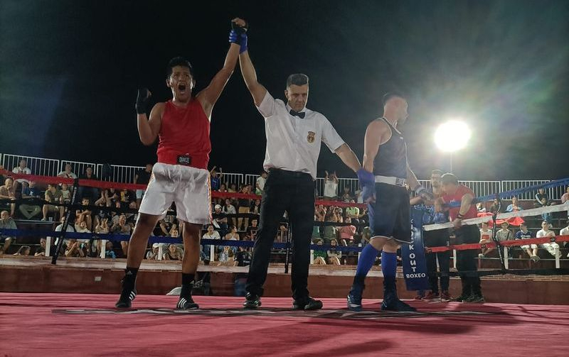 Entretenida velada de boxeo en Cantalpino