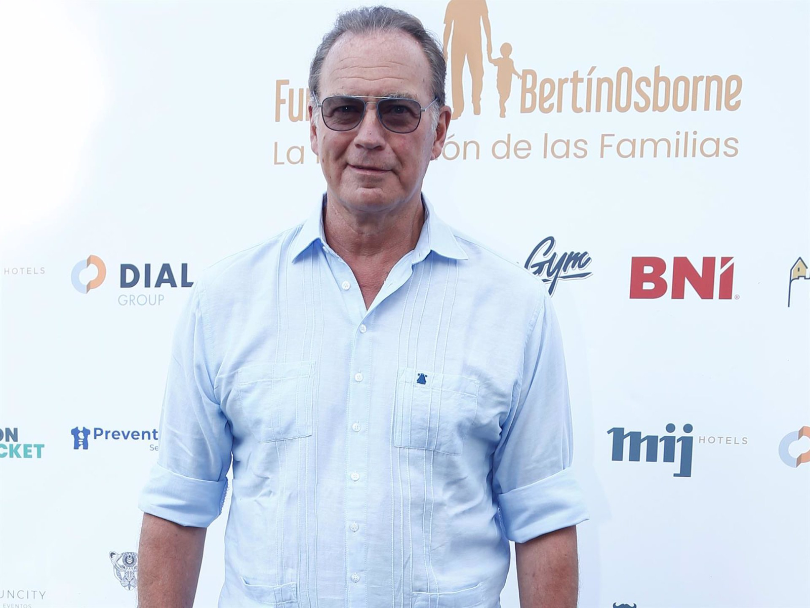 Enfrentamiento entre el PP y el PSOE por el concierto de Bertín Osborne, tachado de machista y homófobo