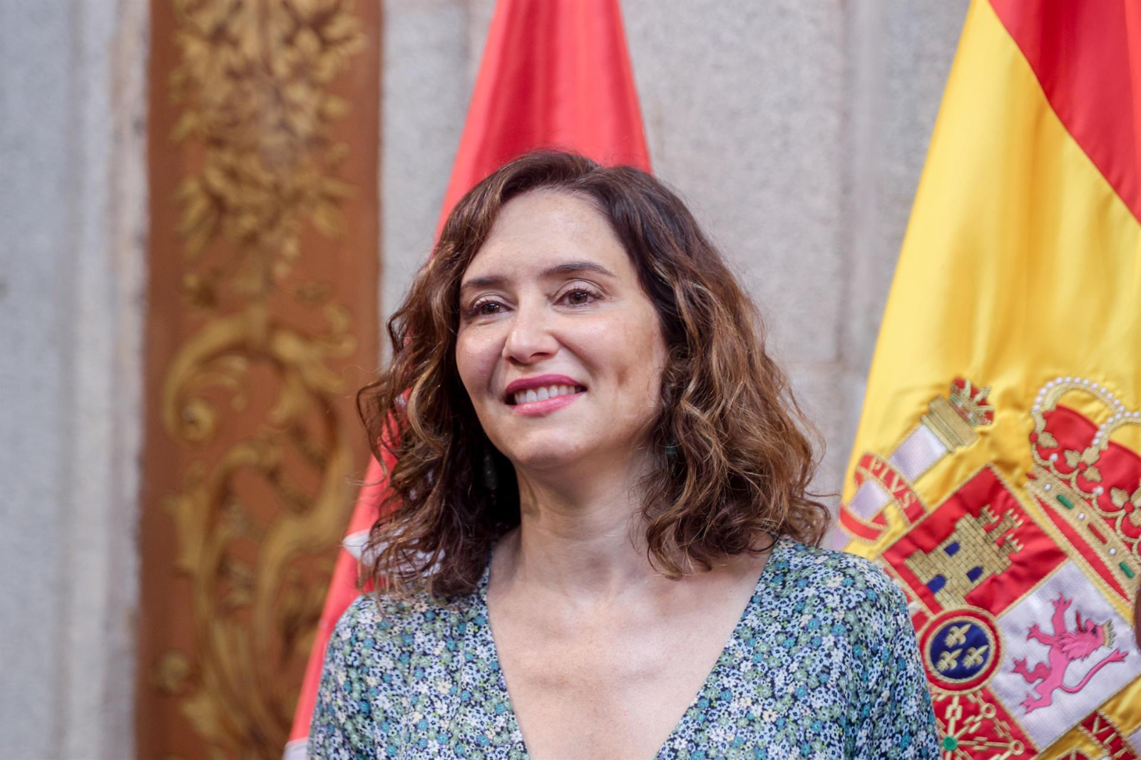 Ayuso reprocha a Sánchez que negocie la soberanía de todos los españoles y cree que lo tiene todo cerrado