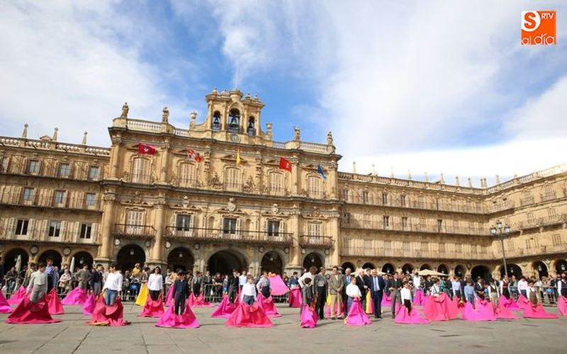 Piden cerrar la escuela taurina de Salamanca para cumplir con una recomendación de ONU