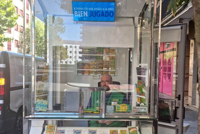 Un cupón de la ONCE vendido en el paseo del Rollo deja un premio de 240.000 euros