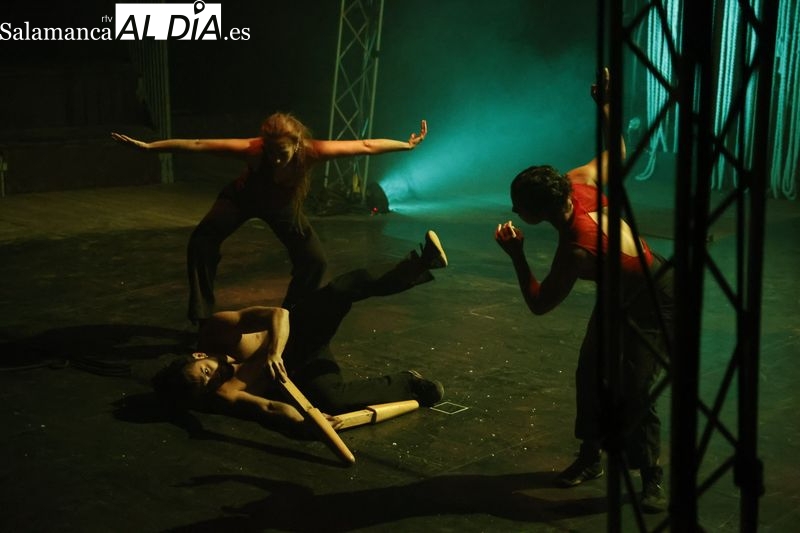 Circo Zoé y su Deserance cierran la VI edición de Volatiritormes