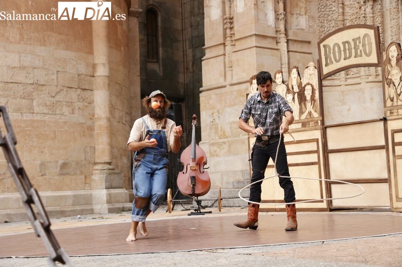 Un peculiar Rodeo hace disfrutar al público en el Patio Chico 