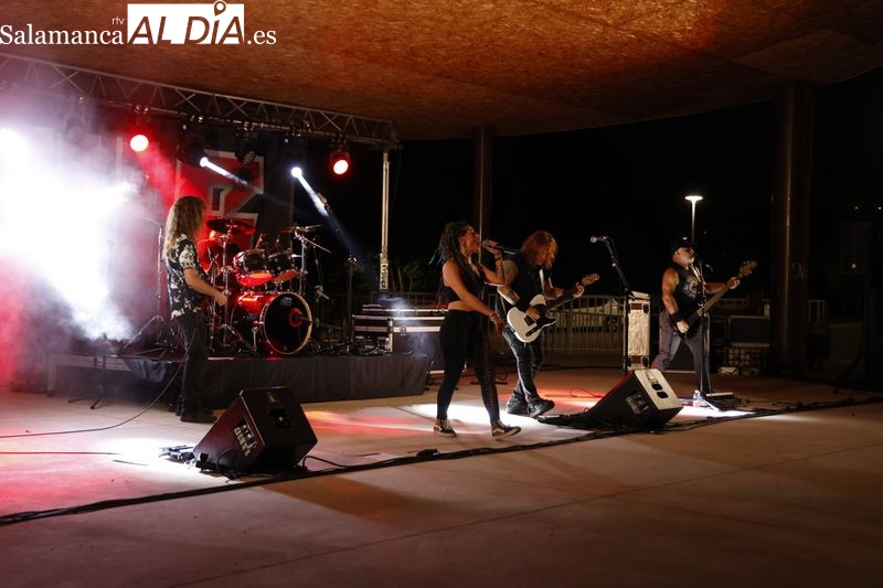 1945 llena de heavy metal el parque de Nebrija