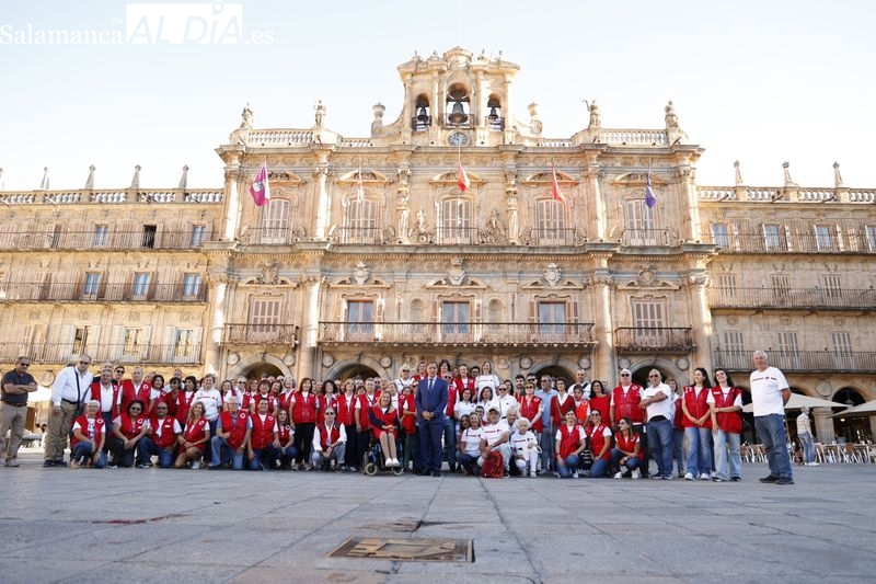 Jornada de reencuentros y una ‘Feria de proyectos’ de los voluntarios de Cruz Roja en Salamanca