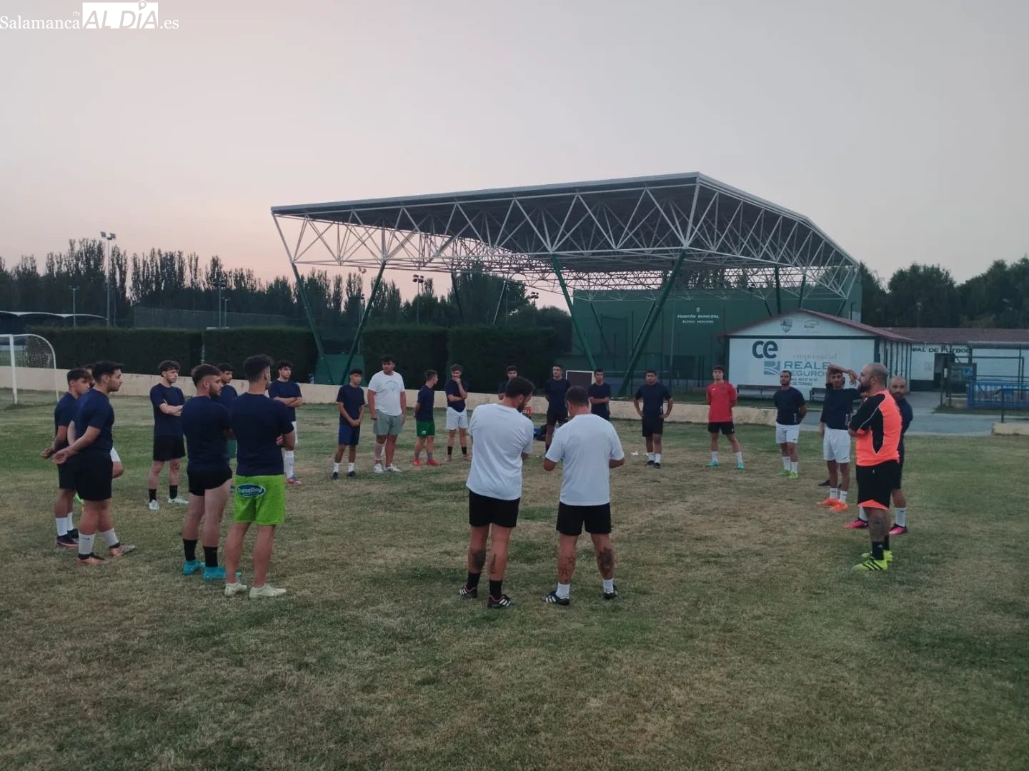 El Aficionado del Alba de Tormes CF vuelve a la competición ante el Real Salamanca Monterrey