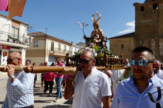 Villoria se engalana festejar de manera multitudinaria a su patrona, la Virgen de la Vega