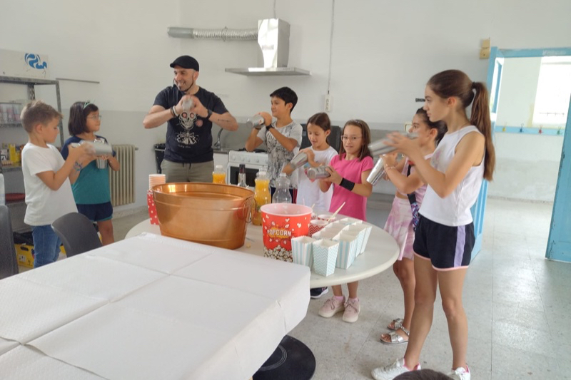 Divertida tarde de cócteles en Tordillos junto a Teo Marcos 