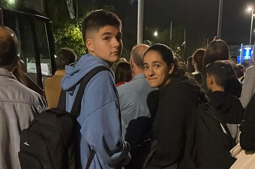 Emprenden su viaje los dos alumnos del IES Tierra participantes en un intercambio con Canadá