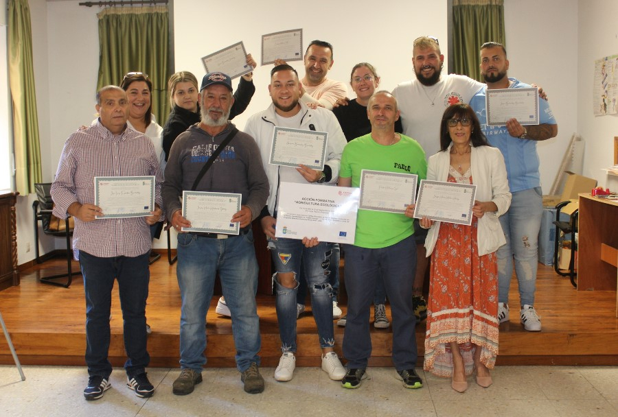 Clausurados los cursos de agricultura y cocina de Cáritas