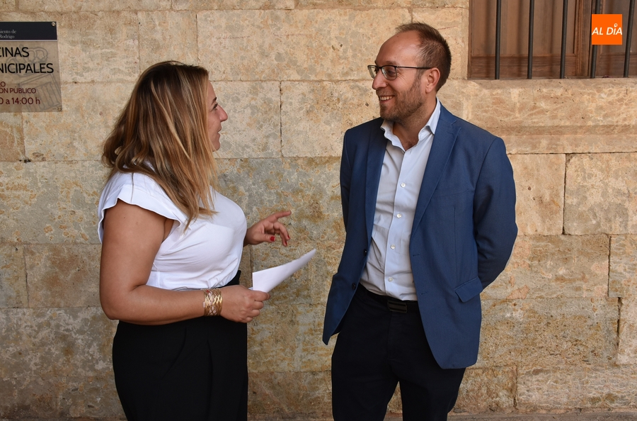 La Sección de Movimientos Floreados de la Guardia Real hará un pasacalles en la tarde del jueves