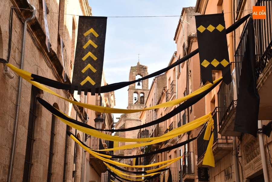 Rodericus agota los pendones que tenía a la venta y anima a fabricarlos en casa