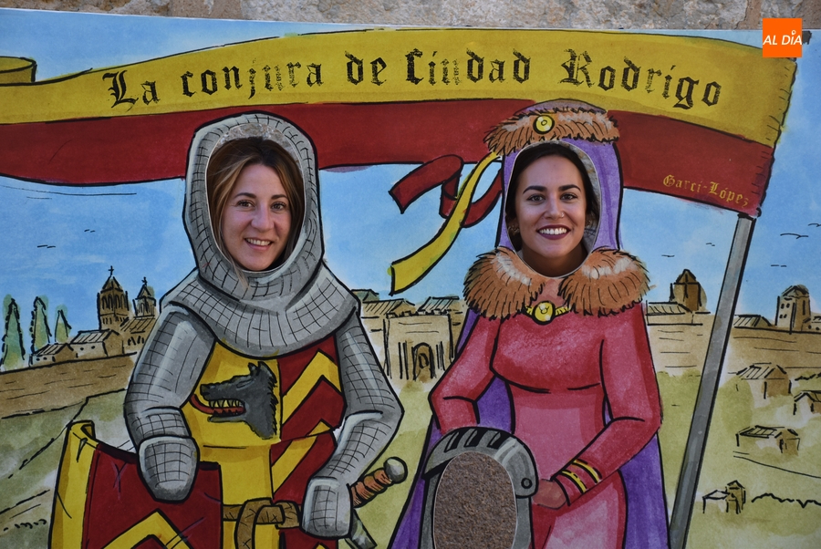 Eh, sácanos una foto: De la rueda de prensa al photocall