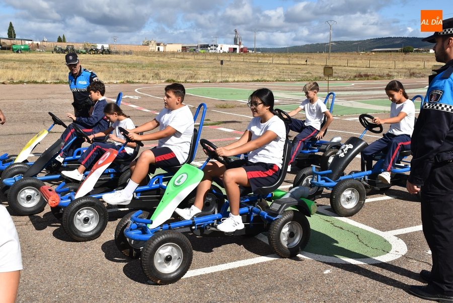 Alumnos de San Francisco y Misioneras-Santa Teresa completan las sesiones con los karts