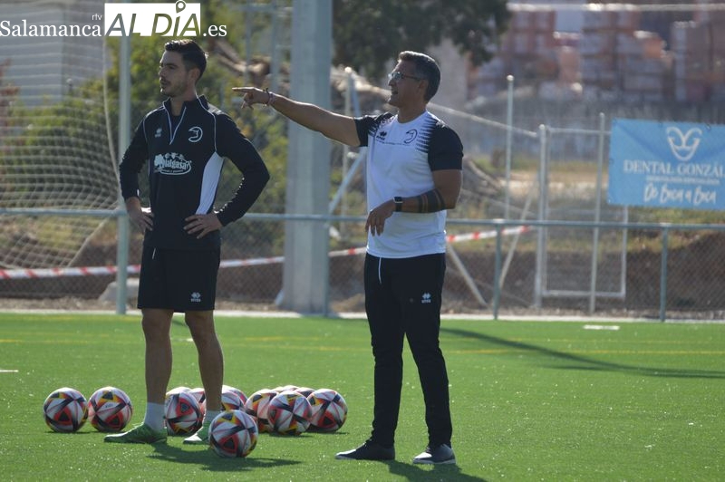 Dani Ponz siembra la duda sobre si Losada podrá jugar ante Osasuna B con Unionistas: Le estamos guardando a ver si puede llegar