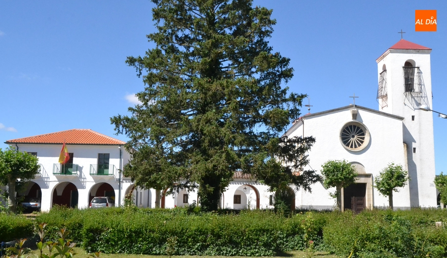 Vecinos de Águeda reclaman a Movistar y Yoigo una solución a la falta periódica de cobertura