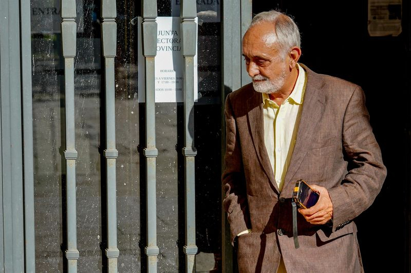 Condenado a seis años de cárcel por pagar en prostíbulos con fondos públicos