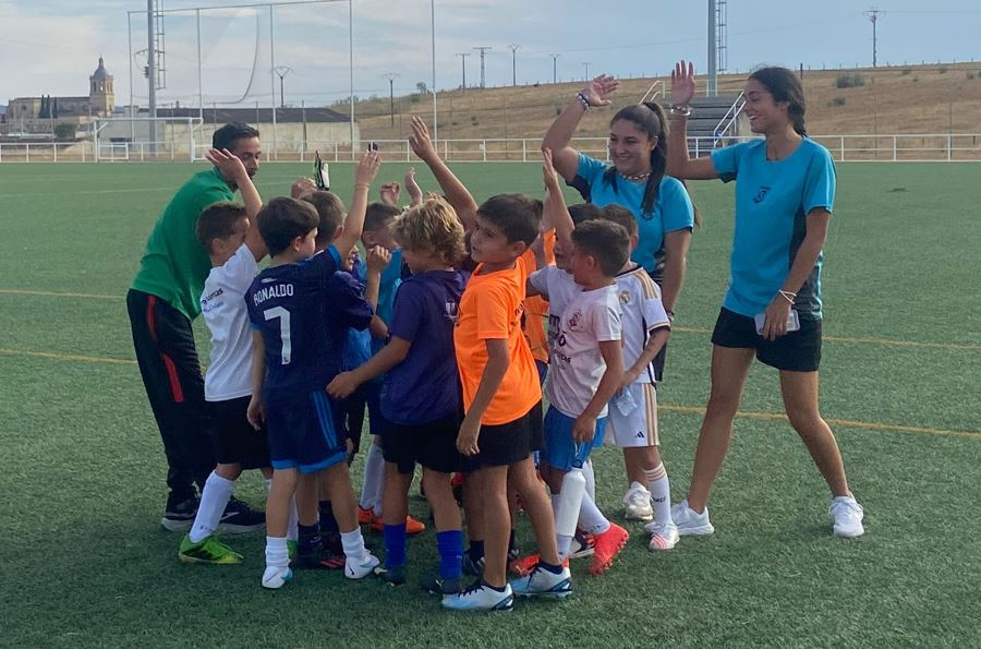 El equipo más pequeño del Ciudad Rodrigo CF arranca los entrenamientos