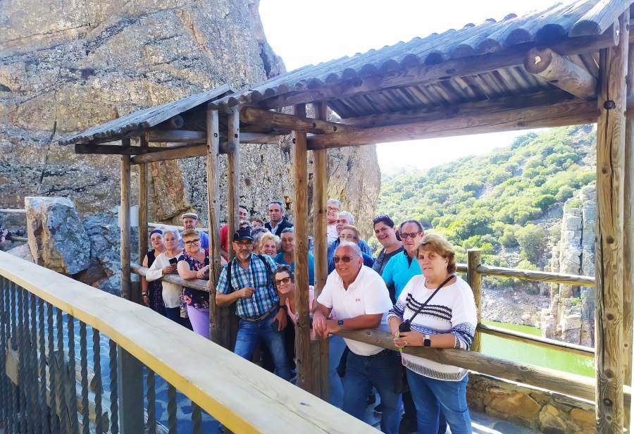 Una treintena de mirobrigenses se adentra en el Parque Nacional de Monfragüe