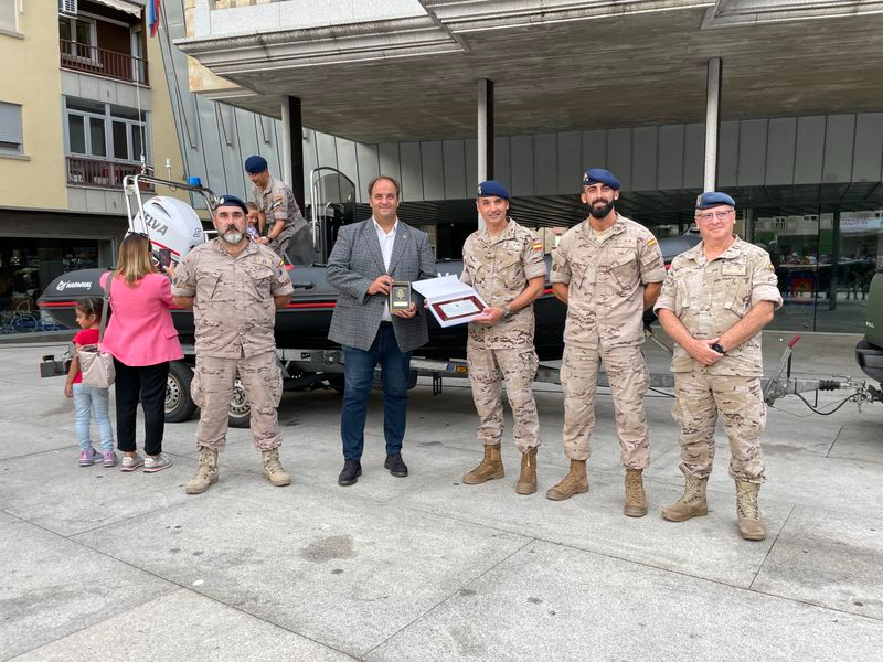 La Guardia Real visita Guijuelo