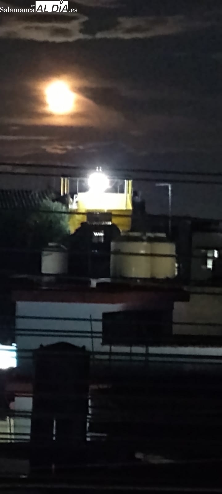 Otro poema con la luna