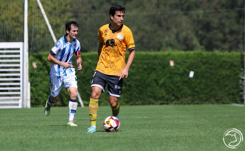 Unionistas presume de su jugador centenario
