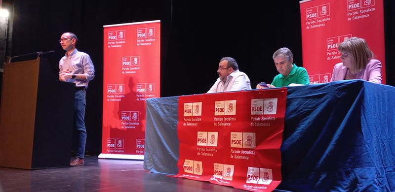 El PSOE de Salamanca exige a la Junta que deje de mirar para otro lado y haga frente a la crisis ganadera