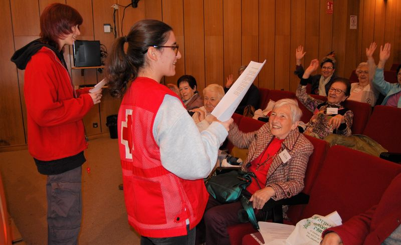 Así hace felices Cruz Roja a las personas mayores de Salamanca
