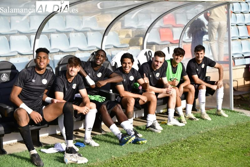 Moha, a la espera de conocer si está sancionado para el debut en Liga; Jorge de Vicente, disponible en el Salamanca UDS