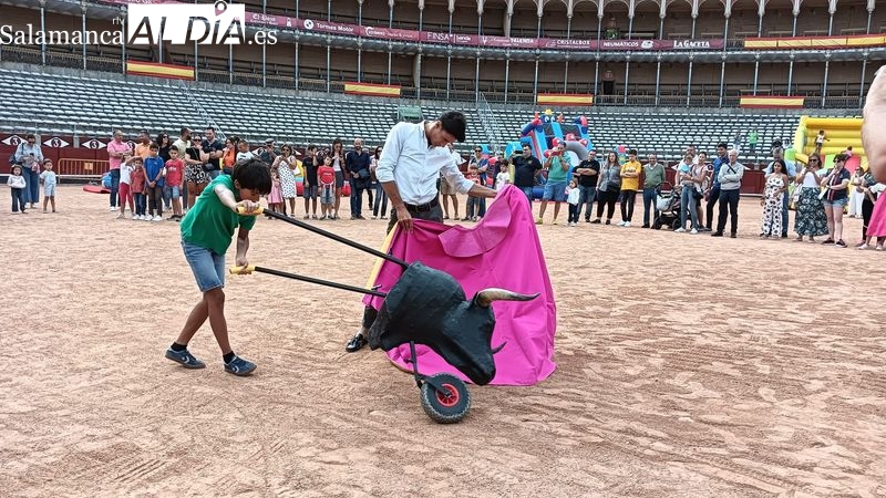 Ilusión con Diosleguarde en un ruedo de La Glorieta plagado de niños