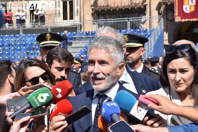 Marlaska, en Salamanca: Esperemos  que haya una investidura de un gobierno progresista, que es lo que necesita este país