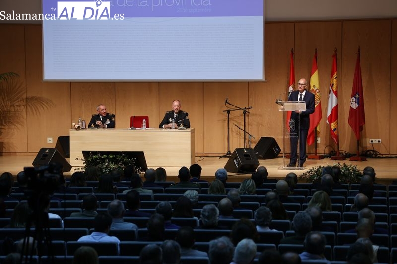 Premio de la Diputación a la Policía Nacional porque nuestra tierra es uno de los entornos más seguros de Europa