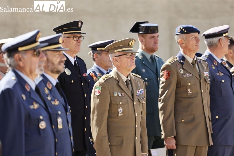 Más de 80 fotos de la celebración en Salamanca del Día de la Subdelegación de Defensa