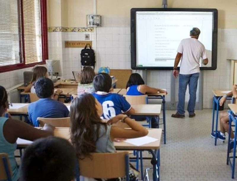 La Junta oferta más de 29.000 plazas de formación online para docentes 