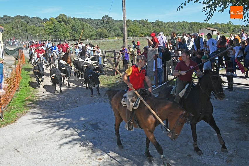encierro a caballo espeja