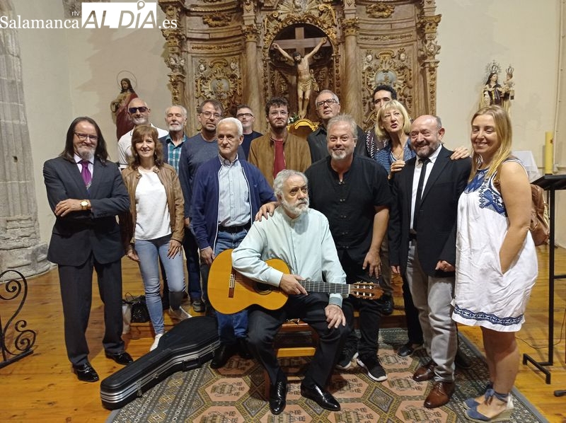 Lectura de poemas para recordar a Remigio González Adares