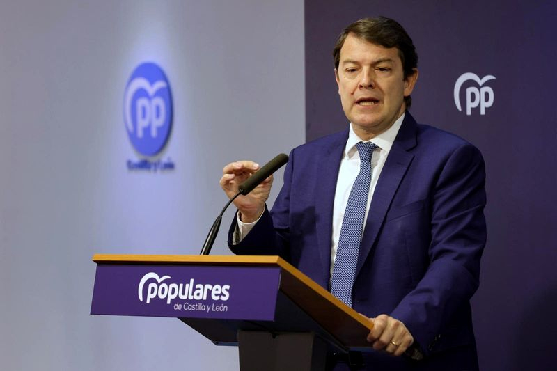 Mañueco encabezará la representación de CyL en el acto de Madrid contra la amnistía 