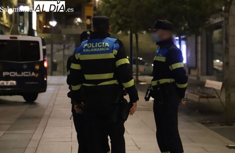 Una intervención de la Policía Local acaba con la incautación de un cuchillo a un varón en Garrido